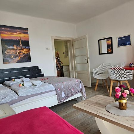 Matea Apartman Belgrade Extérieur photo