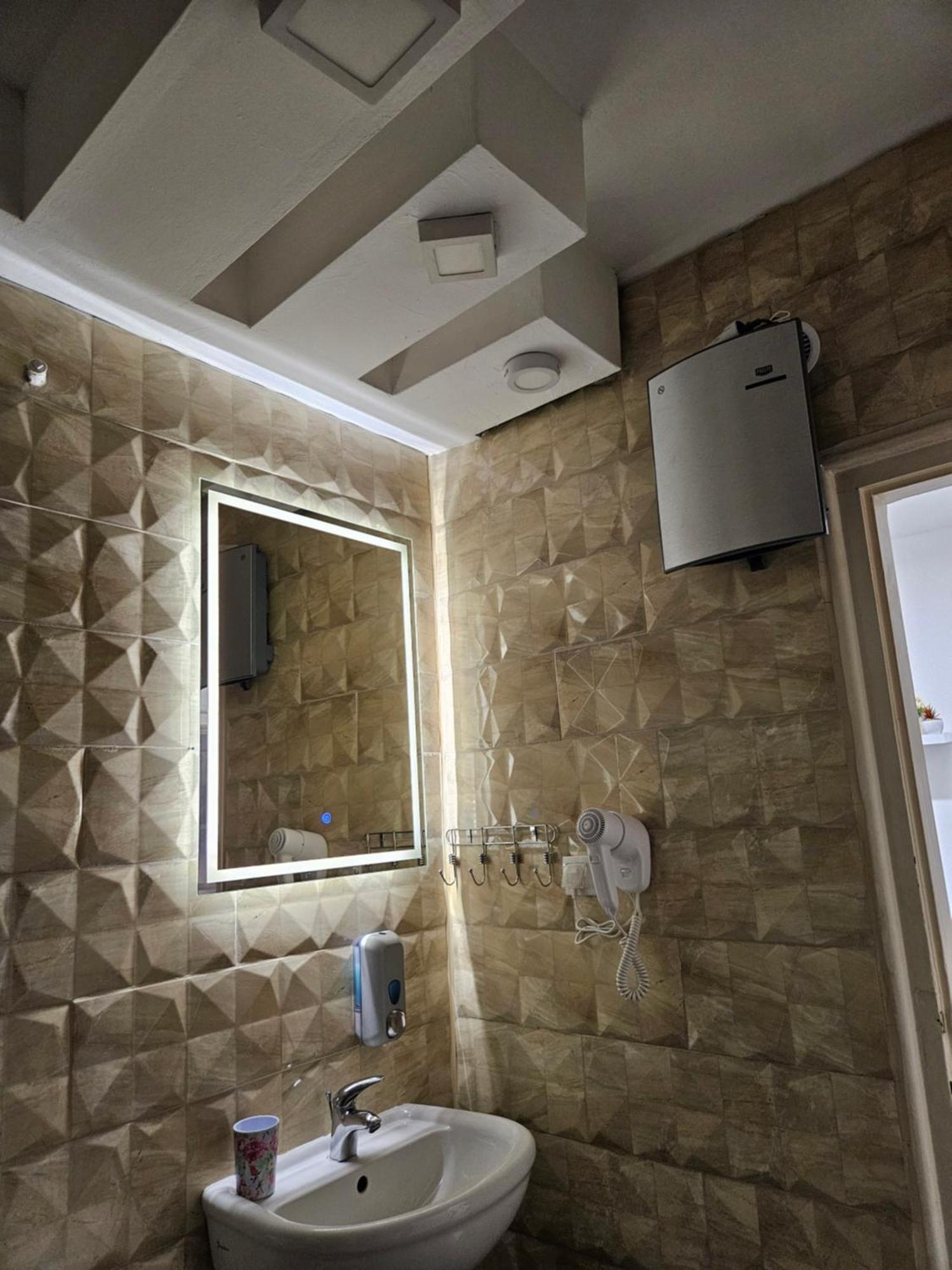 Matea Apartman Belgrade Extérieur photo